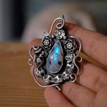Dionysian Elegance: Rainbow Moonstone