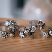 Size 7US / 55EU - Dioni cat small ring - Fine and sterling silver