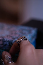 Heartstring Ring - Size 9