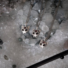 Alien Cat Skull - Red Garnet