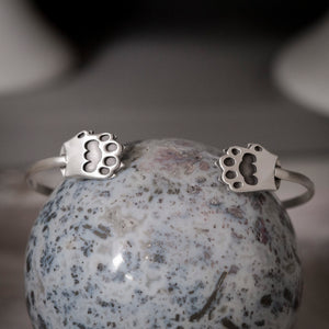 Pawrrfect Cuff - Silver paws