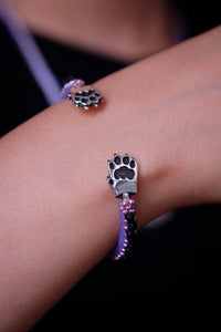 Pawlaris - A cuff from the celestial den